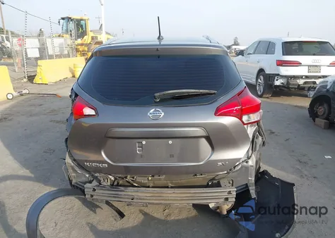 2019 Nissan Kicks Sv z USA, uszkodzony, nr VIN 3N1CP5CU4KL531330